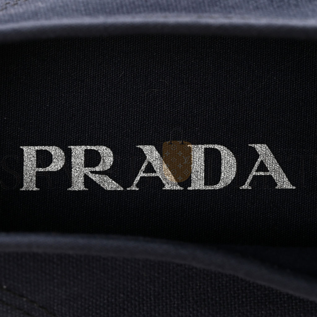 PRADA CANVAS TRIANGLE LOGO WHEEL 35MM SNEAKERS 42 NAVY